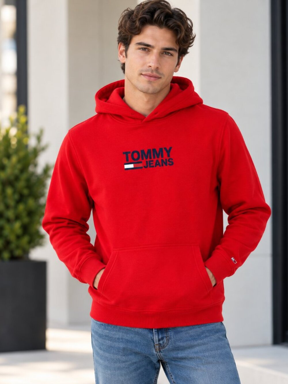 Tommy Jeans Men's Red Logo Pullover Hoodie Sweatshirt Size M